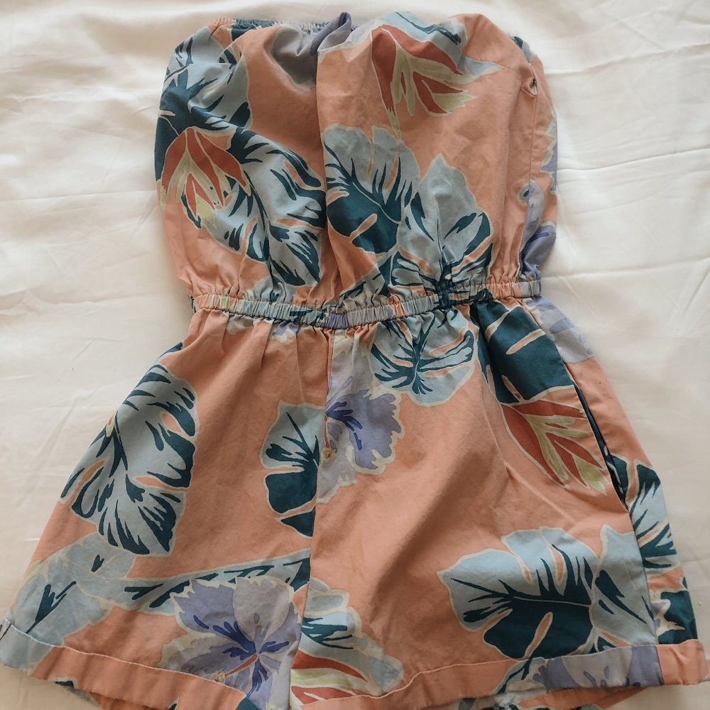 New Urban Outfitters Tropical Rumper Size XS